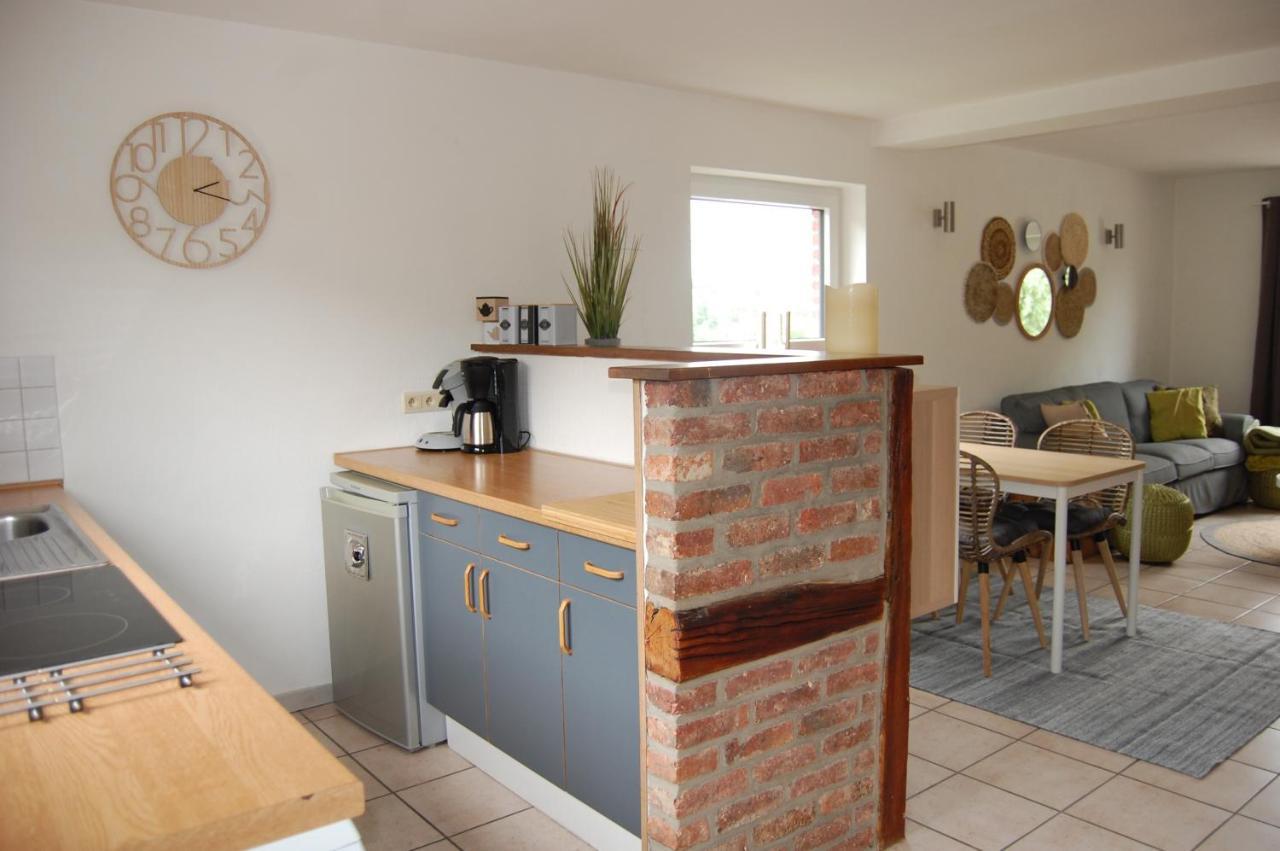 Appartement Fleurs Des Champs - Esc'Appart 罗什福尔 外观 照片